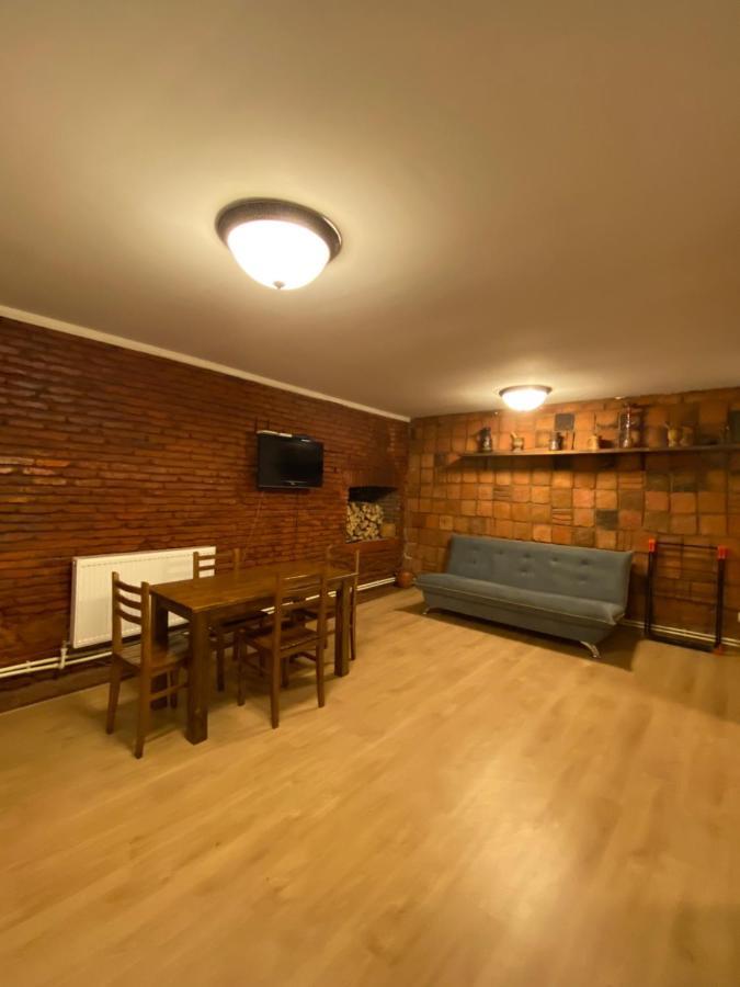 Wine Rise Apartamento Tiflis Exterior foto