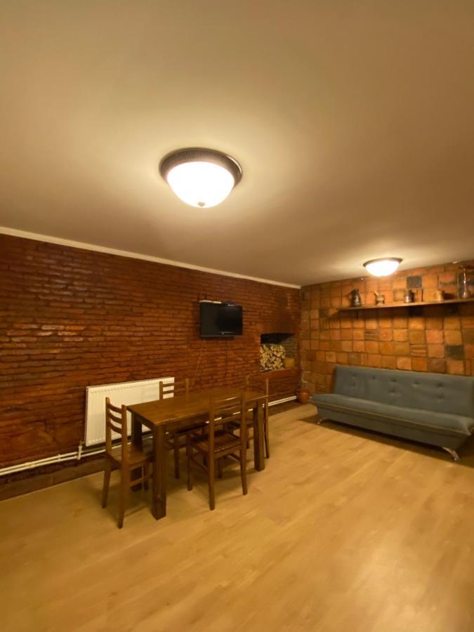 Wine Rise Apartamento Tiflis Exterior foto
